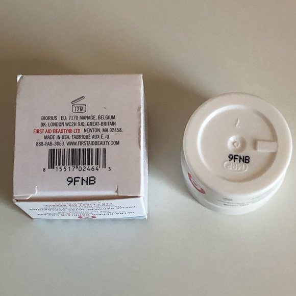 ๐บ5x$25- FAB Ultra Repair BarriAir Cream - Picture 3 of 3